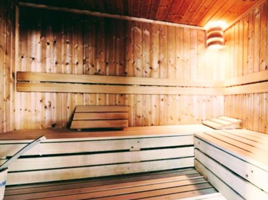 Large 4 Person Couples And Family Caravan In Newquay Bay Resort Экстерьер фото